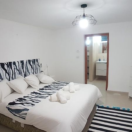 Hili Apartments Tiberias Exterior photo