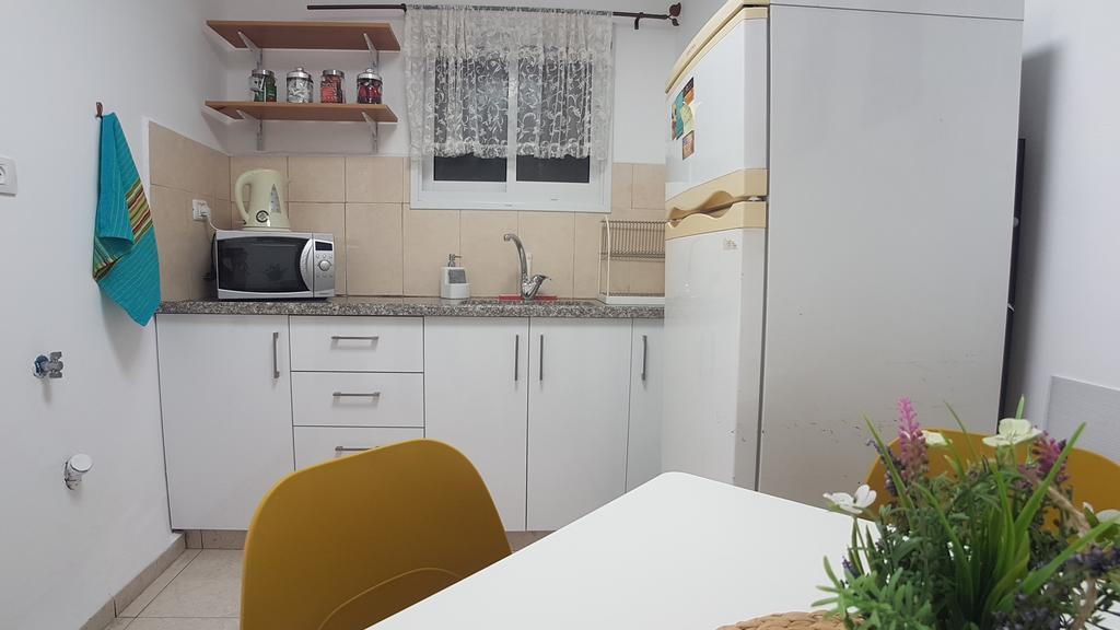 Hili Apartments Tiberias Exterior photo