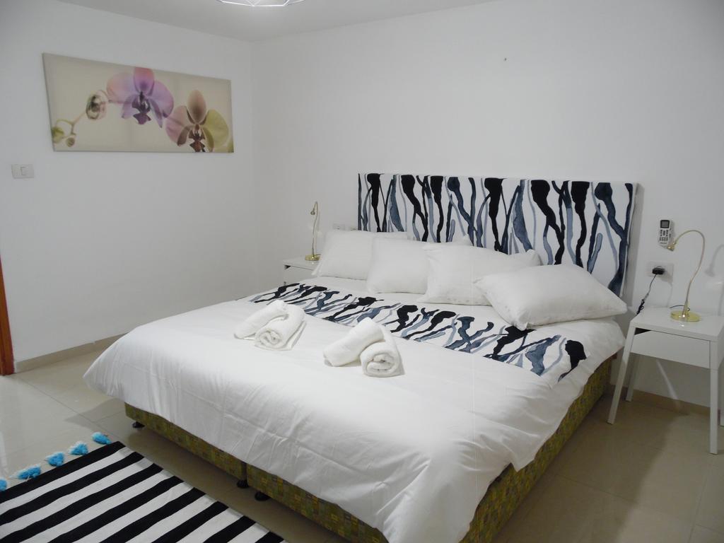 Hili Apartments Tiberias Exterior photo